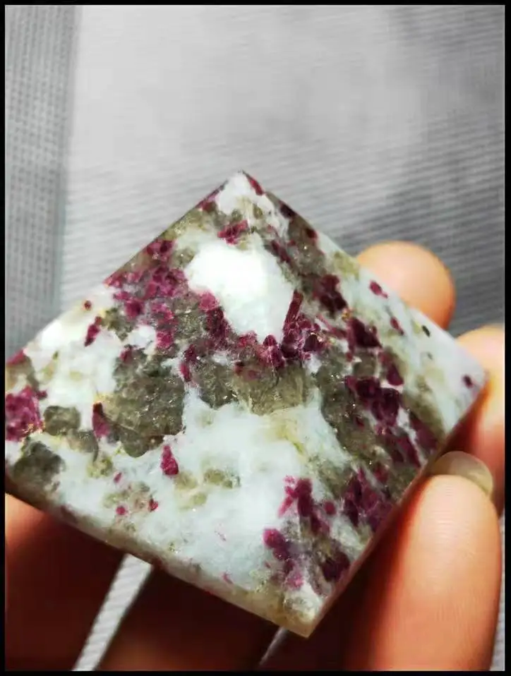 

45-50mm NATURAL RARE red Tourmaline QUARTZ CRYSTAL pyramid HEALING