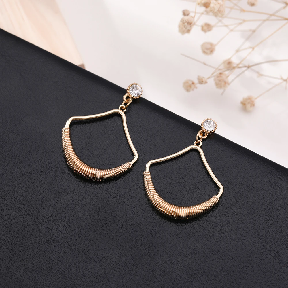 Женские Геометрические серьги Teamer цветные металлические с фианитами | Украшения