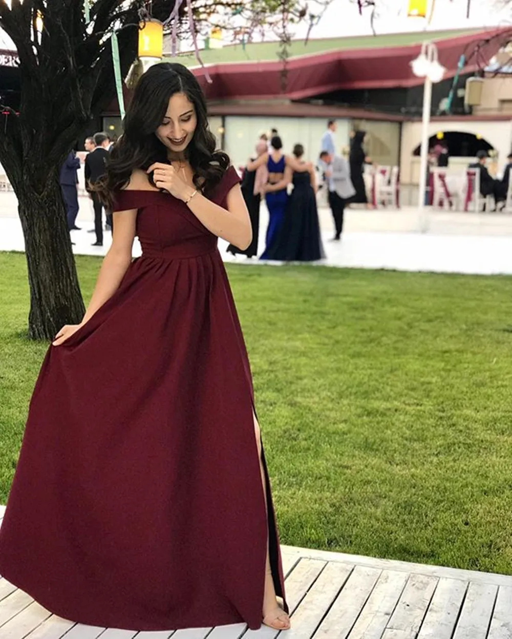HONGFUYU A-Line vestidos de fiesta платья для выпускного вечера Новинка атласные вечерние платья с открытыми плечами вечерние платья для женщин Формальные с Боковым Разрезом