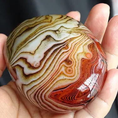

100% natural red agate crystal aura healing Madagascar red agate rolled gemstone wholesale as a gift 65-70mm