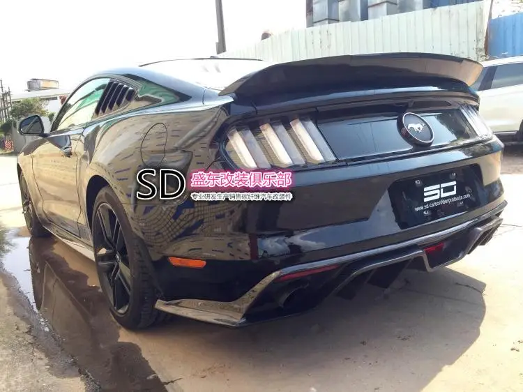 

Fit for FORD MUSTANG 2015-2017 GT350 carbon fiber rear spoiler rear wing