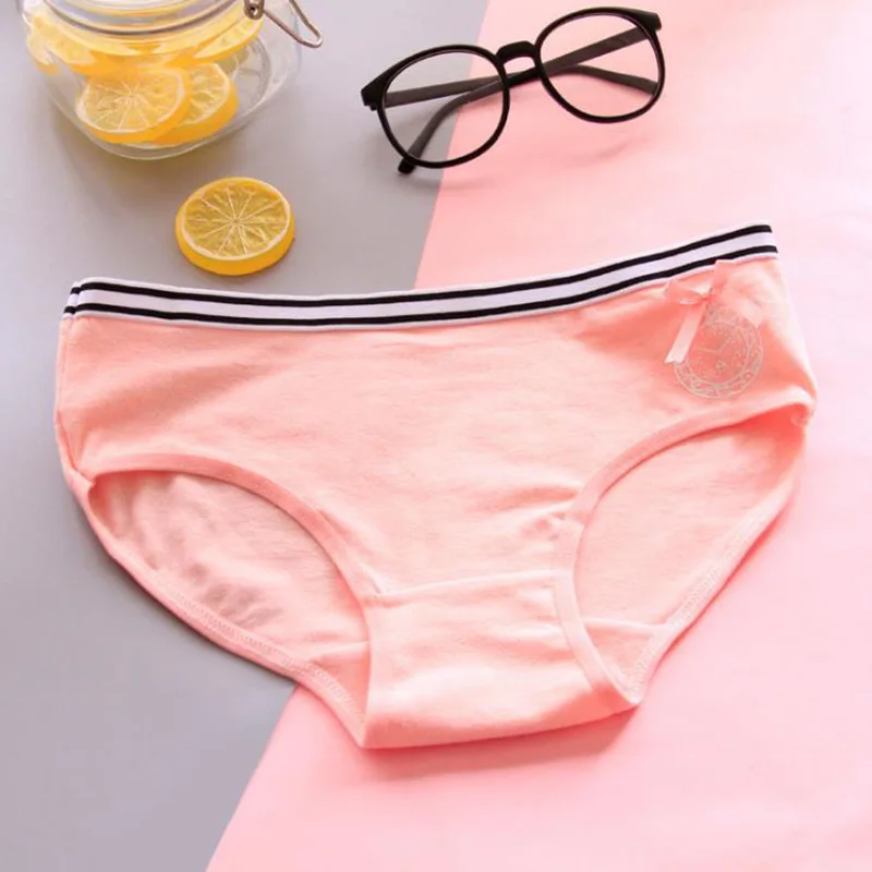ZAVACE 5pcs/lot New cotton underwear women comfortable waist watch bow pattern sexy briefs women's panties Lingerie |