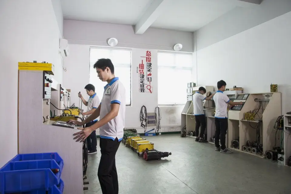 

Original disassemble module IGBT for Fanuc driver 2mbi400tb-060-01 2mbi200nd-060-01