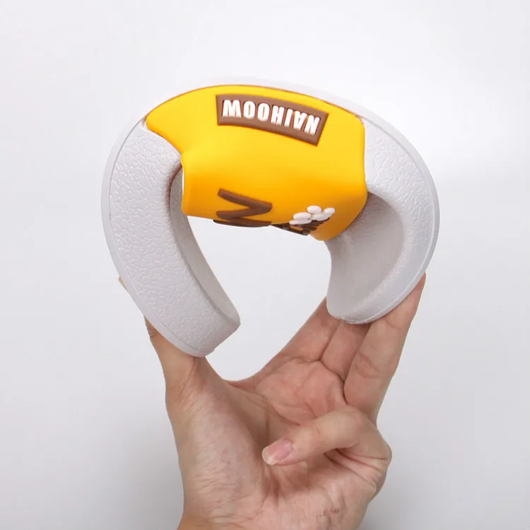 Женские шлепанцы без задника с героями мультфильмов милые летние пляжные