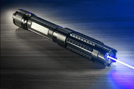 Лидер продаж! Самый мощный военный фонарик обжигающий Лазерный фонарь 450нм 500000 м