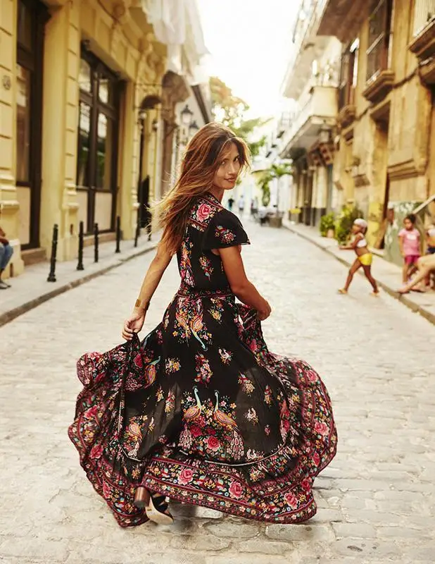 Женское длинное платье с цветочным принтом винтажное в богемном стиле летнее