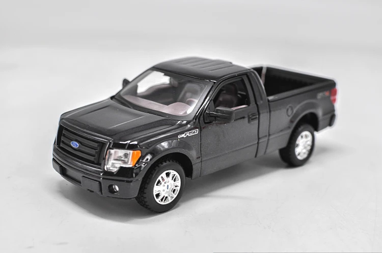 1:24 пикап Ford Raptor F150 классический автомобиль модель автомобиля из сплава бутик