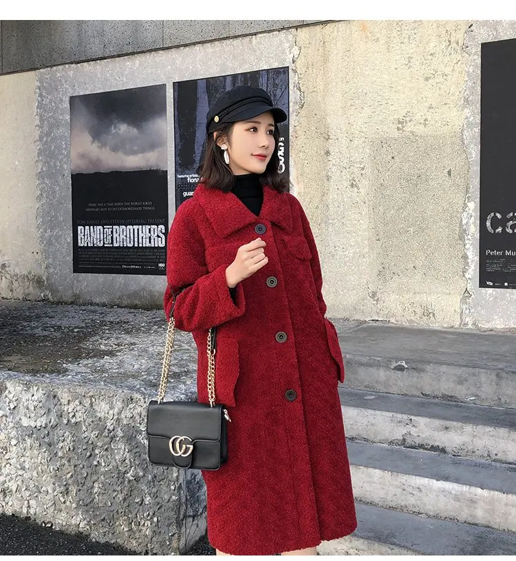 Благородное пальто из овечьей шерсти и меха для женщин, зимнее модное шерстяное пальто, женская теплая верхняя одежда, Лоскутная Женская куртка из овечьей шерсти