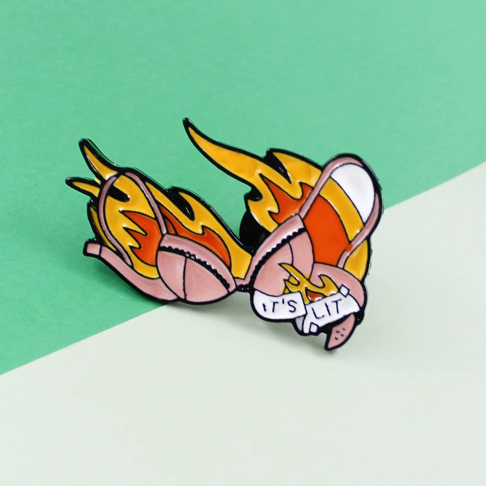 

Розовый бюстгальтер «It's LIT», нижнее белье, брошь в форме пламени, женские подарки унисекс, аксессуары, джинсы, лацкан, женские Украшения