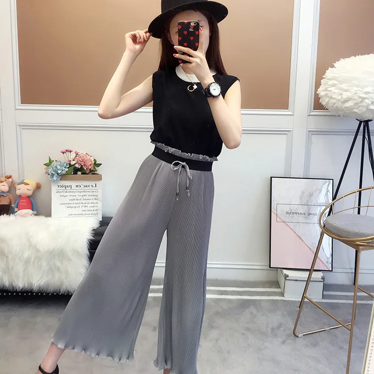 

2019 summer new Korean version of the trousers skirt high waist ruffled wide leg pants nine pants pleated straight pants