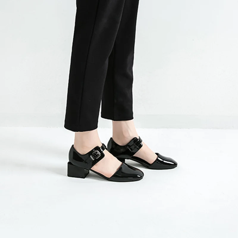 

Jiabaisi shoes Women pumps Squared toe Patent PU leather middle heel pumps Squared Slingbacks heel Womens Casual Low heel shoes