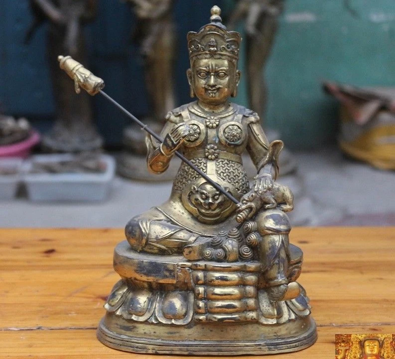 

Old Tibetan Buddhism bronze 24k gold Guru Rinpoche Padmasambhava Buddha Statue