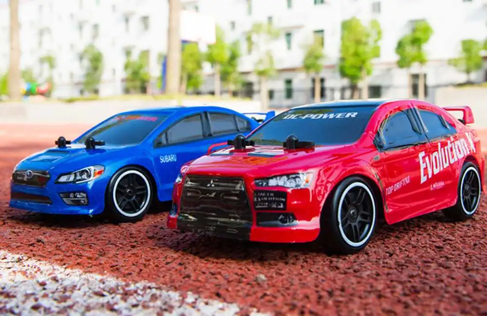 Новое поступление 1/24 RC автомобиль 2,4 г 4WD Drift Мини RC автомобиль высокой скорости 30 км/ч детская игрушка снаружи игрушки подарки для детей