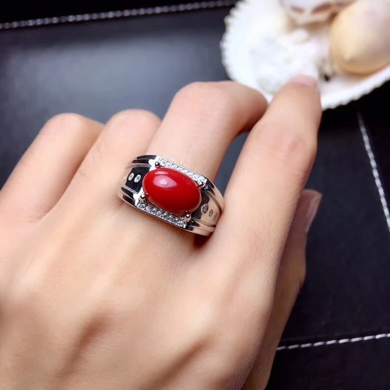 Кольцо из серебра 925 пробы с натуральным красным кораллом | Украшения и