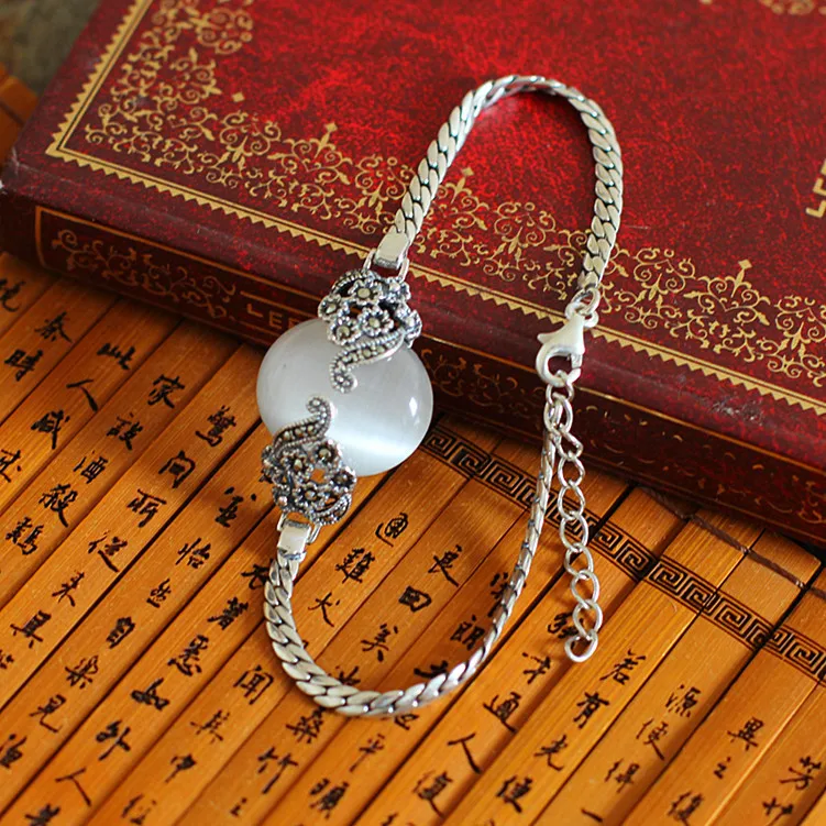 

Hot Sale Women Brand White Opal Bracelet Lady's S925 Pure Silver Bracelet Classic Thai Silver Beautiful Bracelets