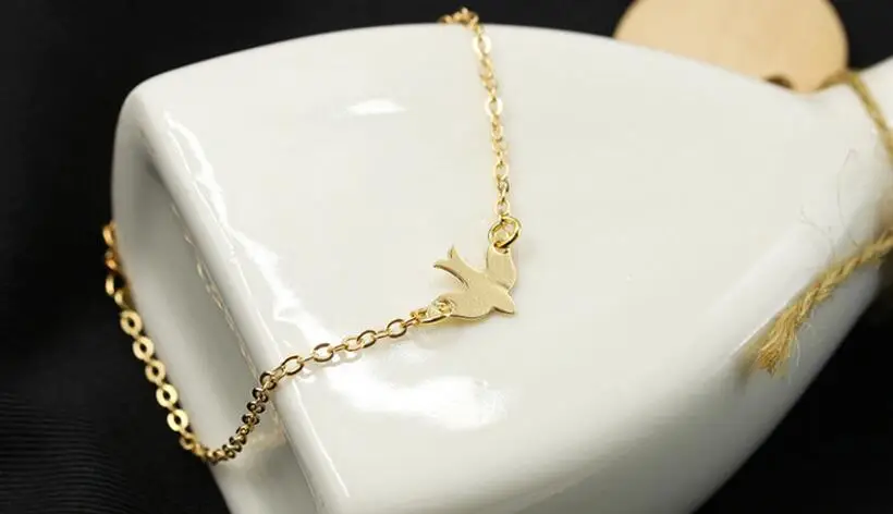 sl 037 2018 hot fashion simple minimalist pigeon bracelet cute little swallow bird couple best gift factory | Украшения и