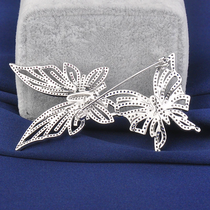 YAN MEI Siamese Butterfly Brooches Silver Plated Zirconia Corsage Breastpin Lapel Pins Fashion Jewelry Accessories GLX0176 | Украшения и