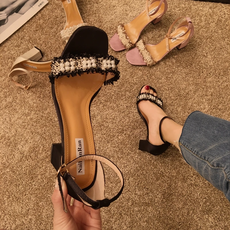 Элегантные босоножки на шнуровке с жемчугом женские высоком каблуке открытым