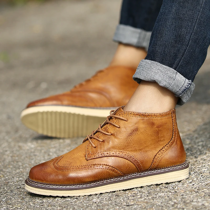 Autumn New Fashion High Top Men Oxfords British Vintage Carve Lace Up Mens Flats Thick Heel Comfortable Male Bullock Shoes | Обувь