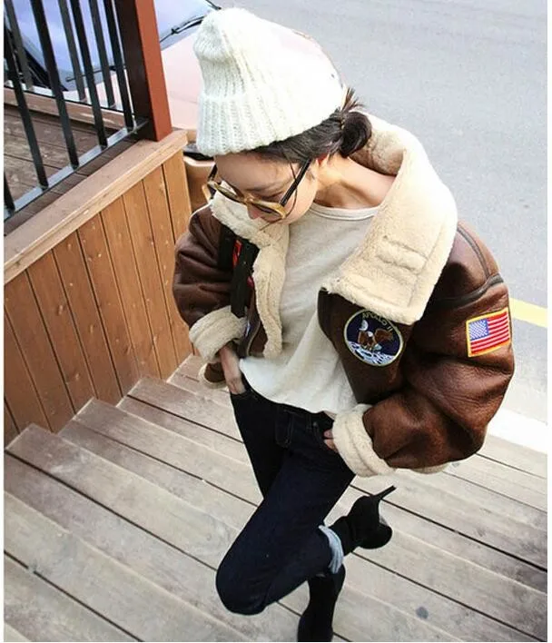 Меховая зимняя женская куртка новинка 2016 утепленная Корейская шерстяная