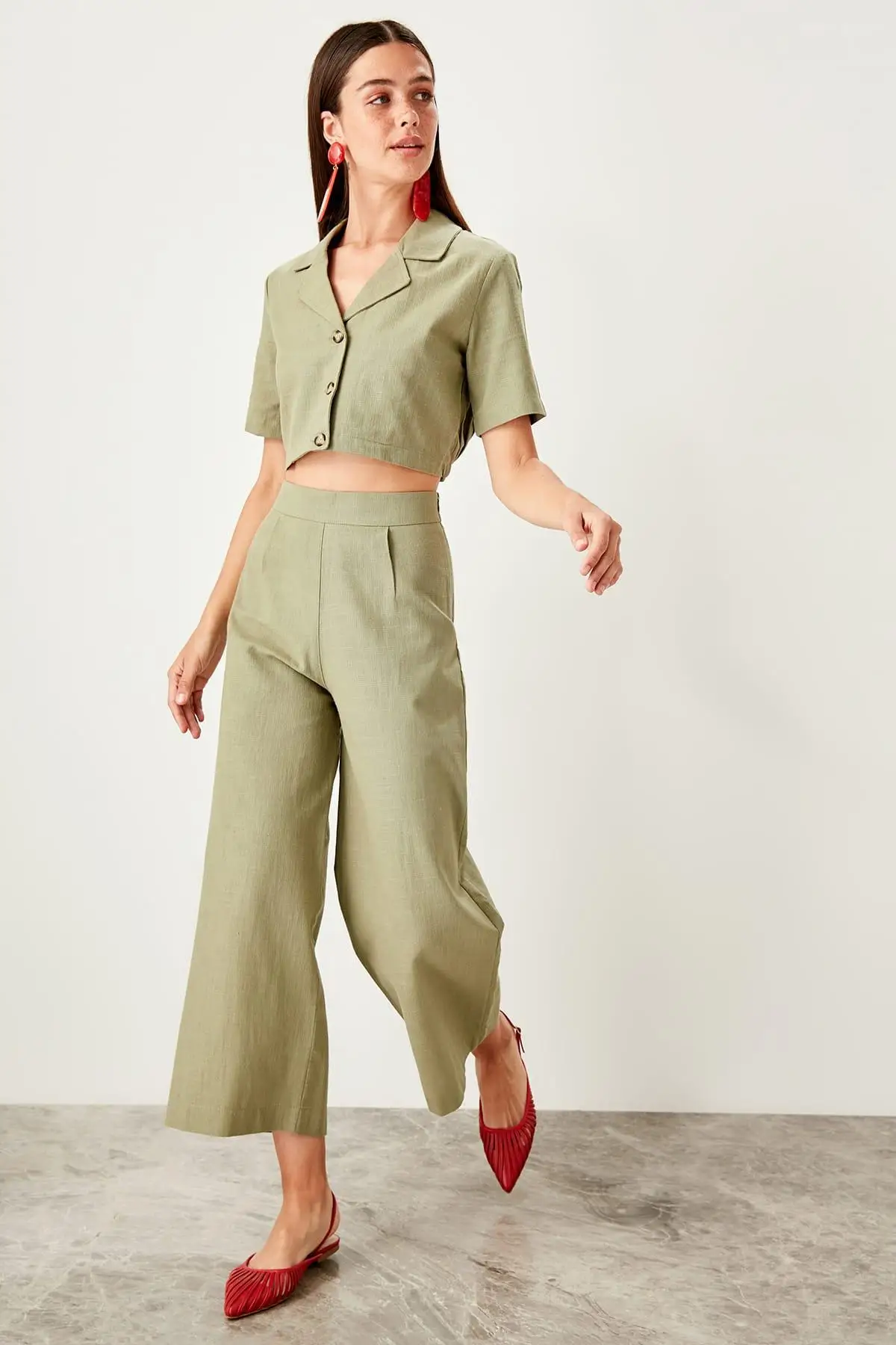 Trendyol Мятные испанские расклешенные брюки TWOSS19IE0072|Брюки| |