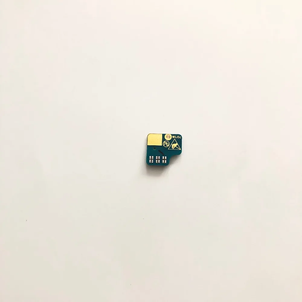 

New High Quality HOMTOM HT37 GSM/ WCDMA Signal Small Board For HOMTOM HT37 MTK6580 5.0 Inch 1280x720 Smartphone