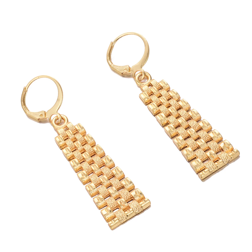 

WANDO Gold color Classic women Metal Hollow earring Accessories bridal jewelry Korean chain shape dangle earrings girl gifts E52