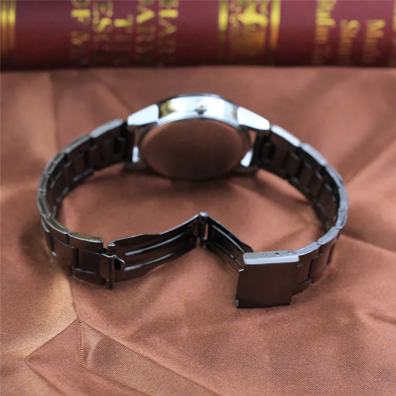 

2020 NEW Fashion Casual Student Couple watches Stylish Spire Glass Steel Band Quartz Watch reloj mujer A5