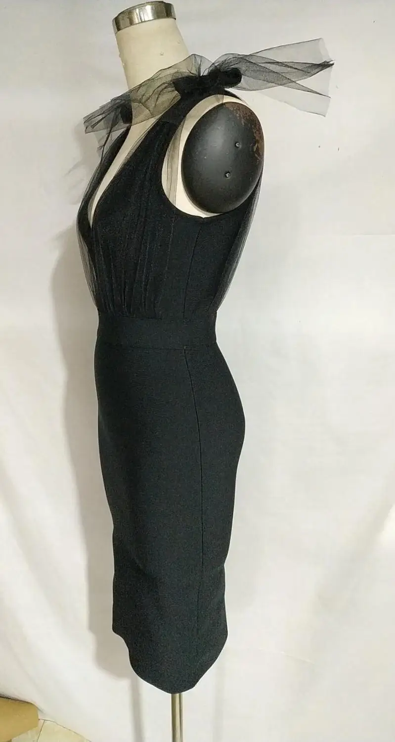 Женское Бандажное платье с открытой спиной черное облегающее вечернее