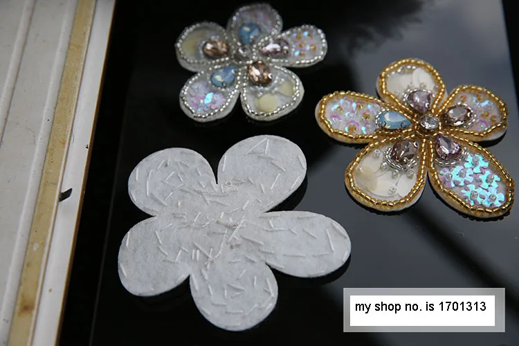 

3pcs/lot Handmade sequins flower embroidery patches for clothing Sew on rhinestone beaded applique patch decorative parches