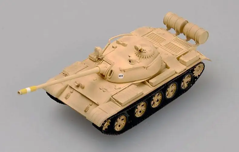 Армейский T 55 в Ираке русский основной боевой танк MBT война заливе 1991 пустыня 1/72