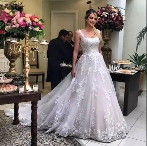 

Elegant Long Square Collar Lace A-line Straps Court Train 2019 Muslim Arabic Wedding Dress Boho Sofuge Vestido De Noiva