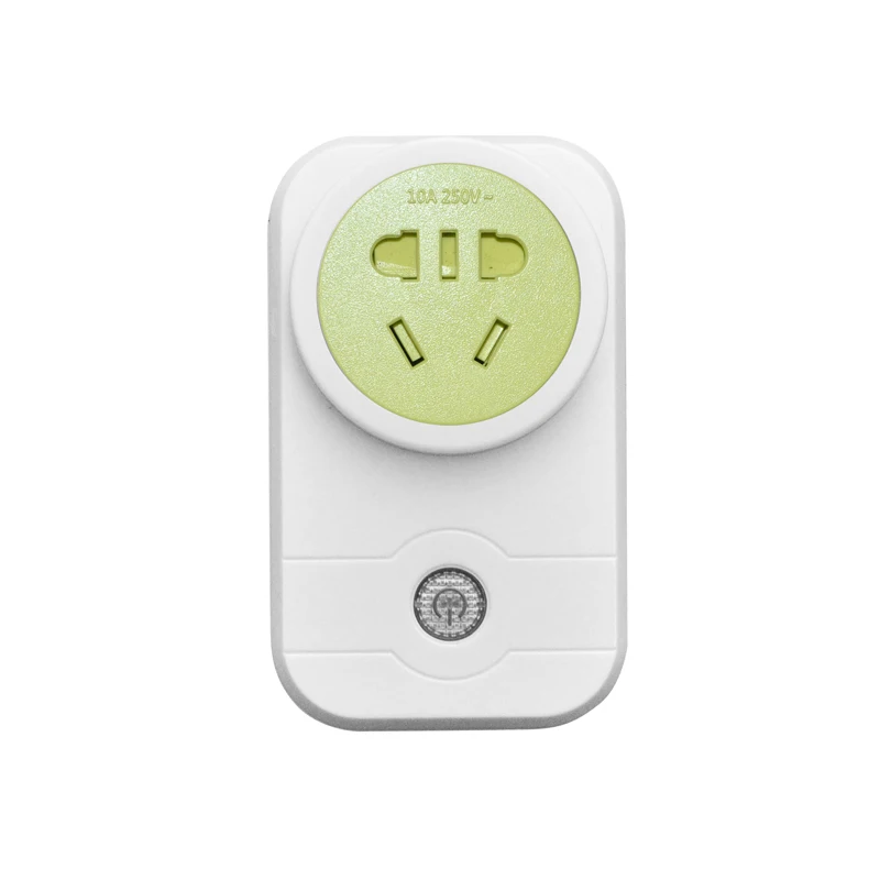 Умная ip камера в комплекте с розеткой для контроля бытовой техники и лампочкой т.