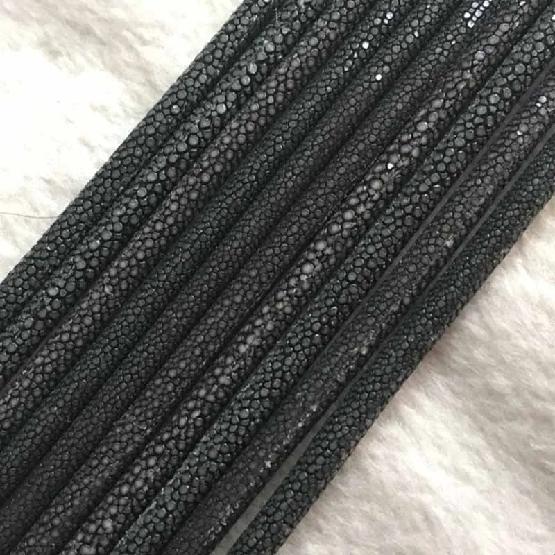 Натуральная кожа ската шнуры для браслета ската ювелирные изделия DIY натуральная кожа кожаный канат 4 мм/5 мм/6 мм Синий ската шнура Apporx 20 см - Цвет: Черный