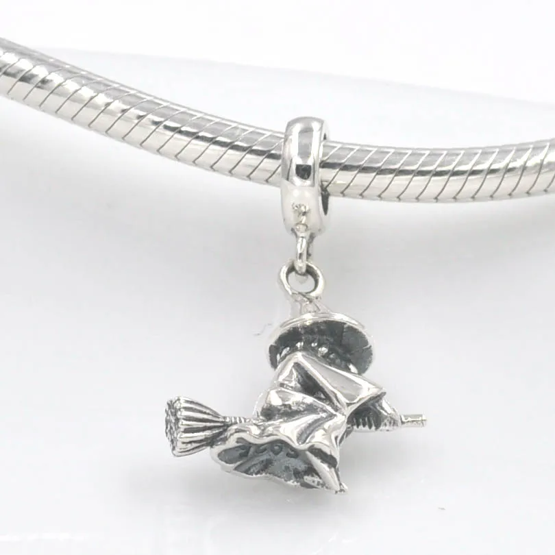 Новый оригинальный подвеска в виде летящей ведьмы с фианитом подходит для