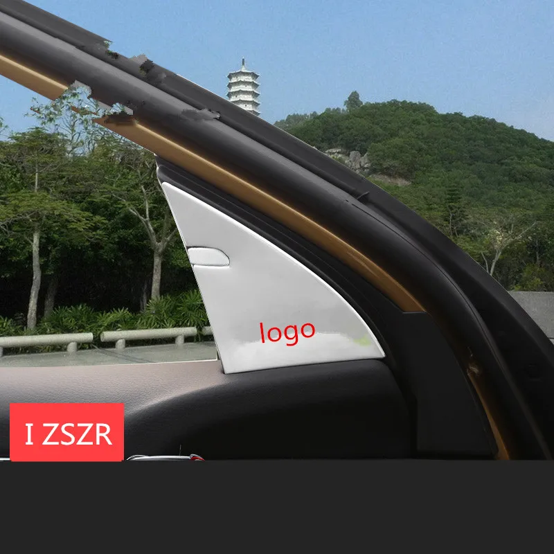 

Задняя крышка с треугольным декором и логотипом для Nissan Qashqai 2016 Z2EA717