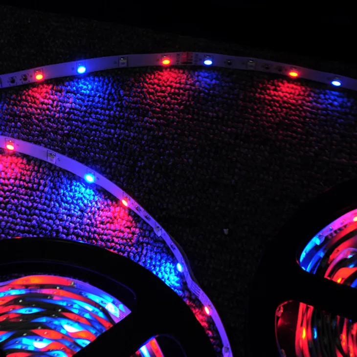Гибсветильник Светодиодная лента 10 м RGB 300 LED 3528 SMD 2x5 12 В 60 светодиодный одов/м