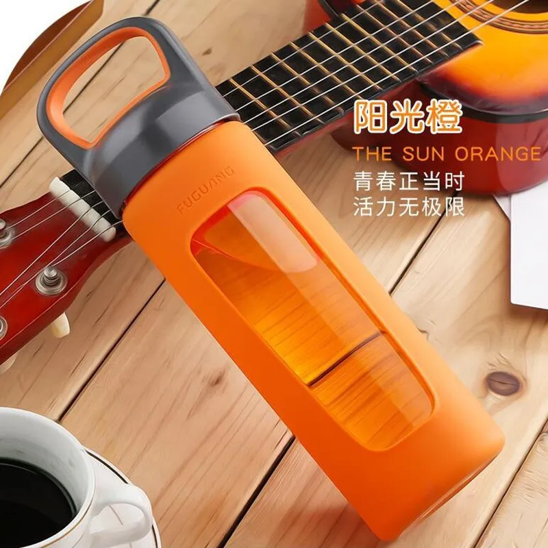 Стеклянная бутылка для воды с силиконовым чехлом 520 мл портативная посуда