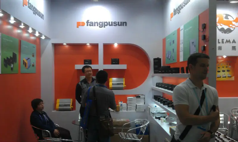 Оптовая цена для Fangpusun топ продаж MPPT Контроллер заряда солнечной батареи 12 в 24 В