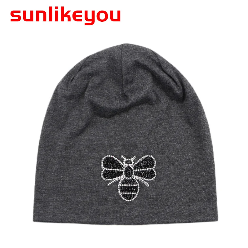 Шапка бини Sunlikeyou женская с напуском модная однотонная шапка со стразами мягкая