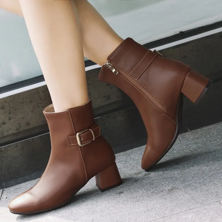 Большой Размеры мадам грубый каблук полусапожки Чистый цвет с металлическими