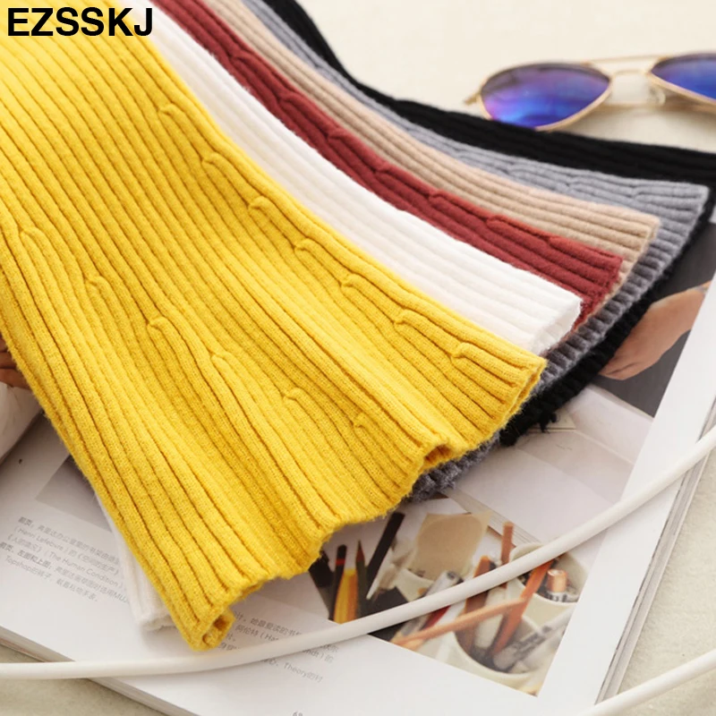 Женский теплый пуловер вязаный мягкий свитер с высоким воротником и