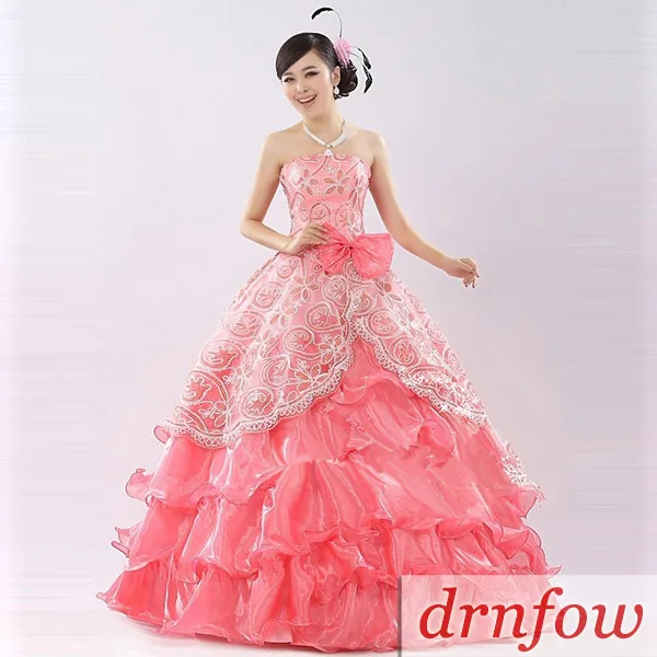 Brand New Длинные Quinceanera Платья 2017 Дешевое Без Бретелек Невесты Цвет Синий Красный