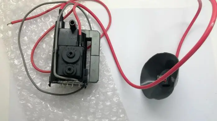 F0104pe Высококачественная ТВ посылка F0104PE 30001392 |fuse|fuse 15afuse car |