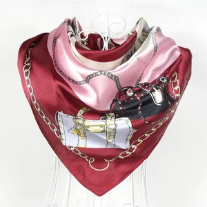 Модный женский атласный квадратный шелковый шарф 90*90 см с сумочкой, брендовый винно-красный полиэстеровый шейный шелковый шарф с принтом для осени и зимы