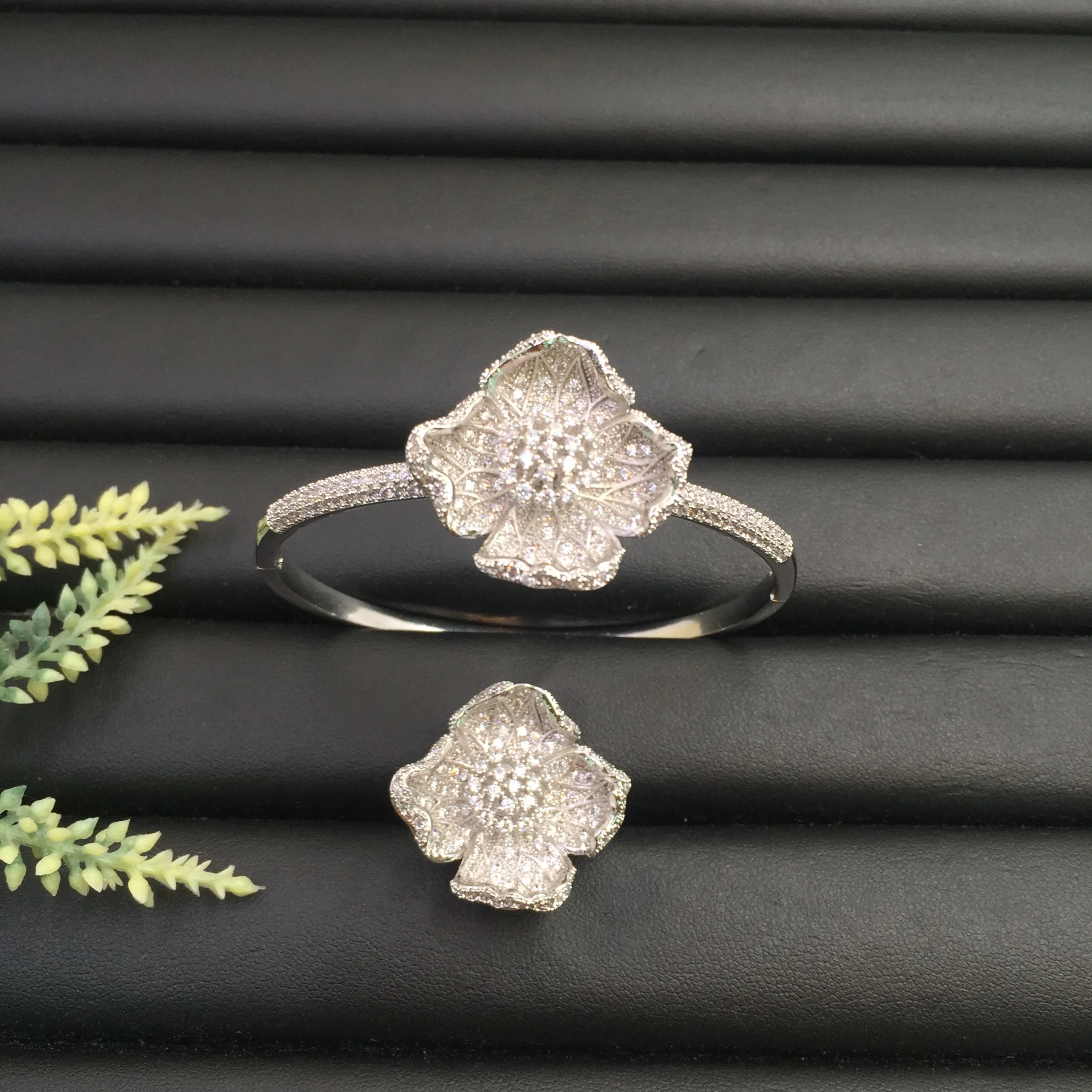 Lanyika Модный Ювелирный яркий уникальный художественный Петуния микро покрытием