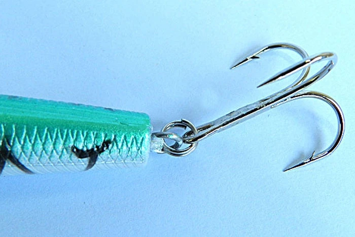 Brand New Lot 7pcs Hard Pencil Fishing Lures Sinking Rattles Bass Baits 15cm 17g | Спорт и развлечения