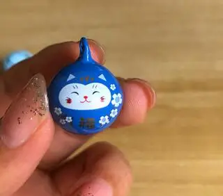 5pcs blue 5 шт. Lucky cat DIY ручной работы Манеки Неко Sakuran Fortune bells медные колокольчики амулеты «сделай сам» - Окраска металла: 5pcs blue