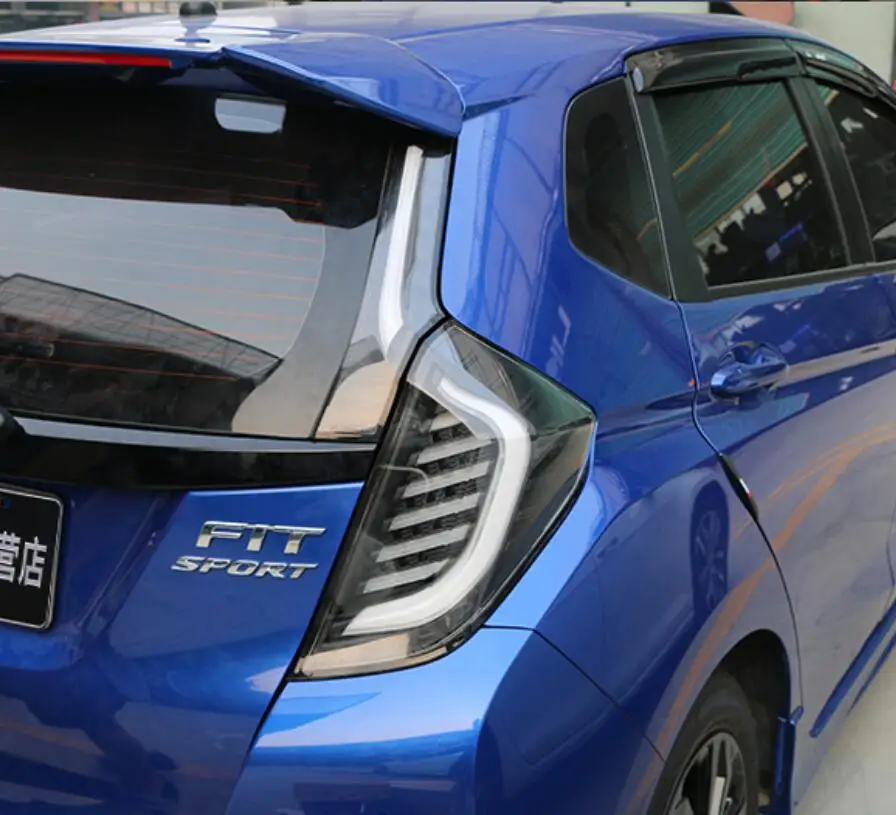 Автомобильный Стайлинг светодиодный задний фонарь для Honda FIT хвост светильник в