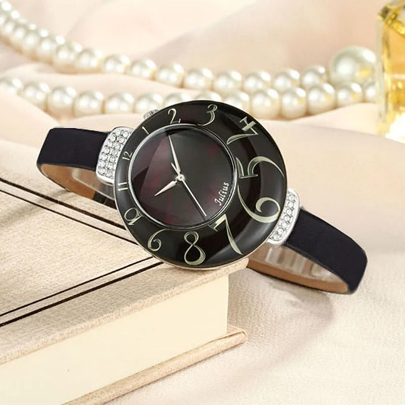 

Julius Lady Women's Watch Japan Quartz Mother-of-pearl Big Number Hours Fashion Hours Leather Girl's Birthday Gift No Box